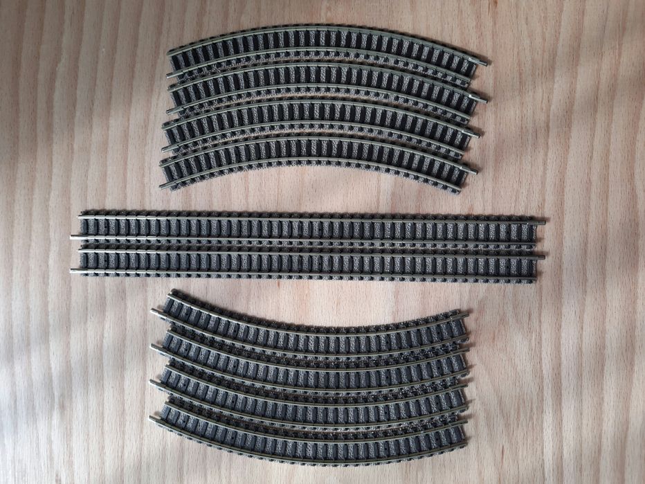 Set sine Fleiscmann N Profi cu terasament Circuit Oval Nou