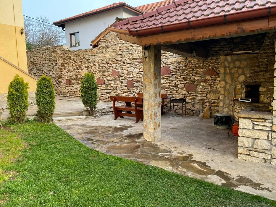 Къща за гости Проходна свободна за НГ