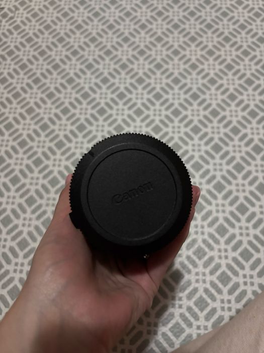 Obiectiv Canon EFS 10-18 mm fara adaptor