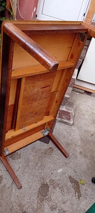 Холна маса от дъб