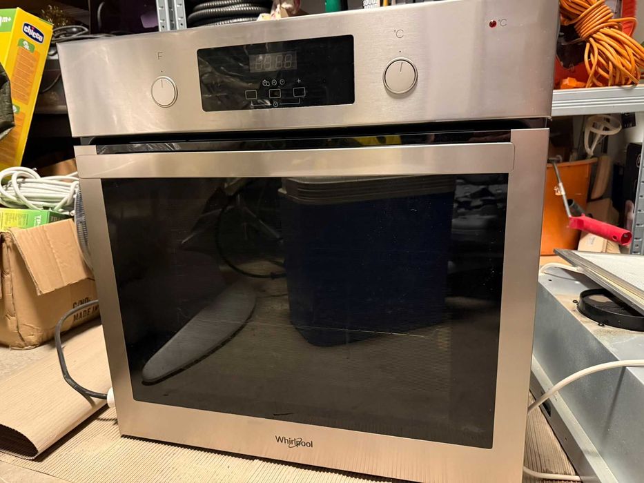 Cuptor incorporabil Whirlpool