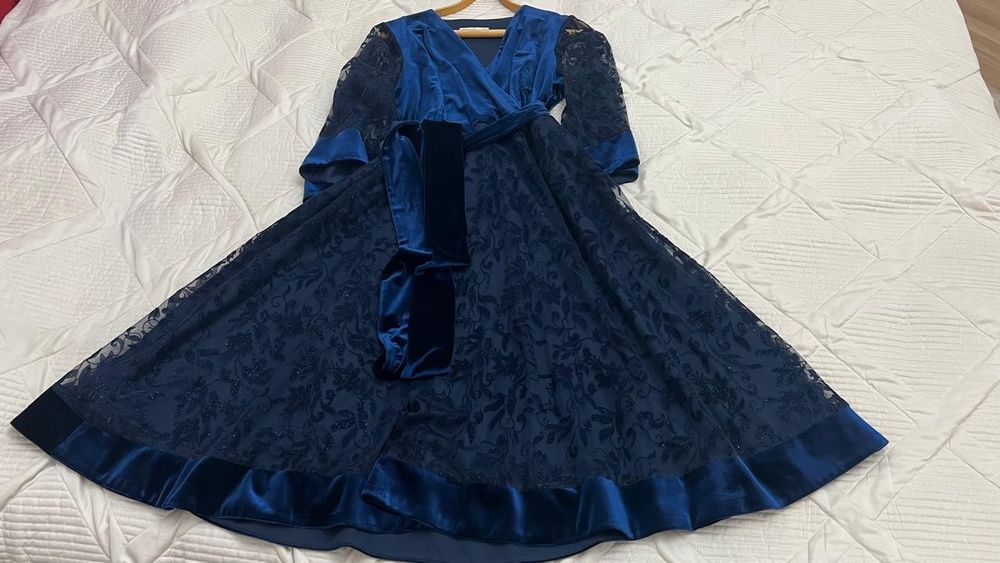 срочно продам платье