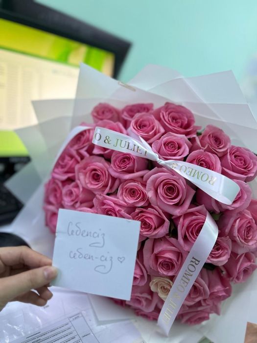 Большой букет из 51 роз