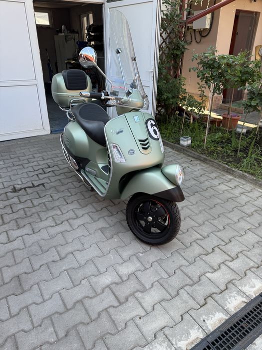 Vand Piaggio Vespa sei Giorni 300