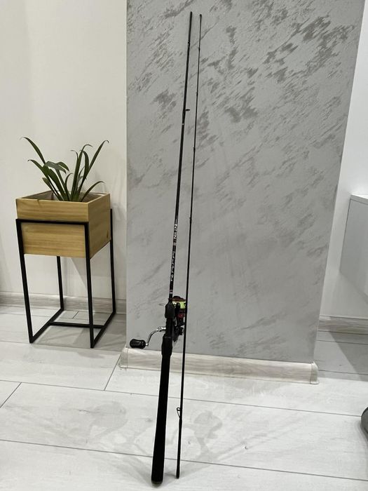 Чисто нов спининг сет