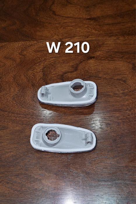 Поворотники мерседес 210