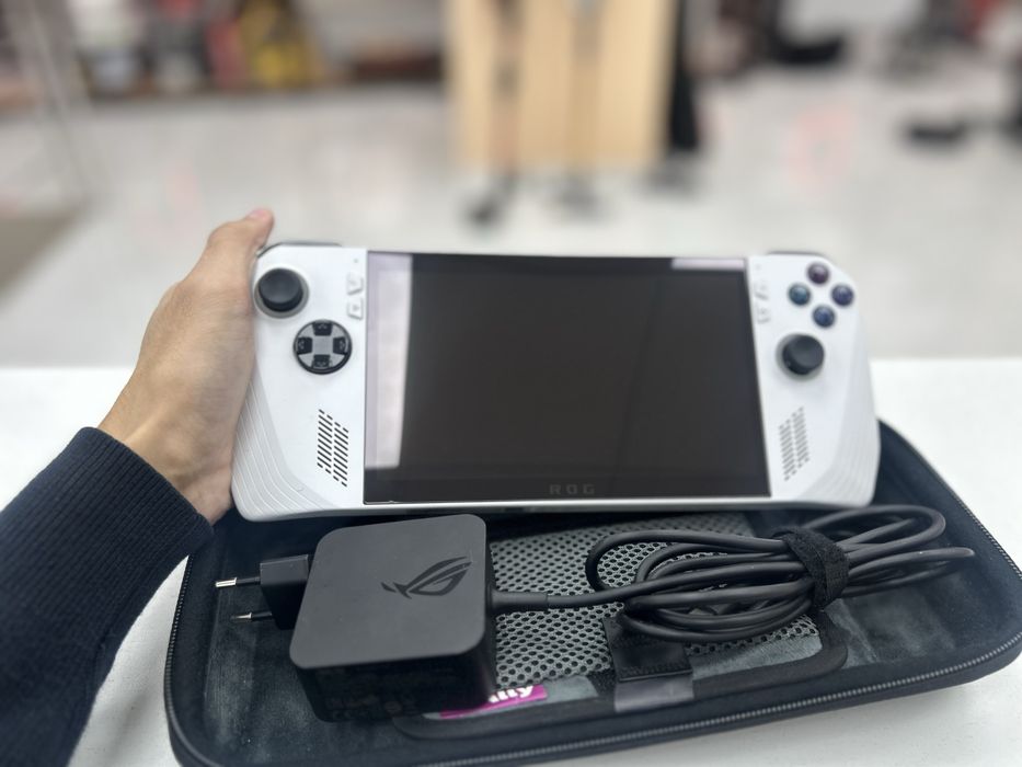 Asus Rog, Ally Z1 Extreme / Момышулы 23 / Рассрочка 0-0-12