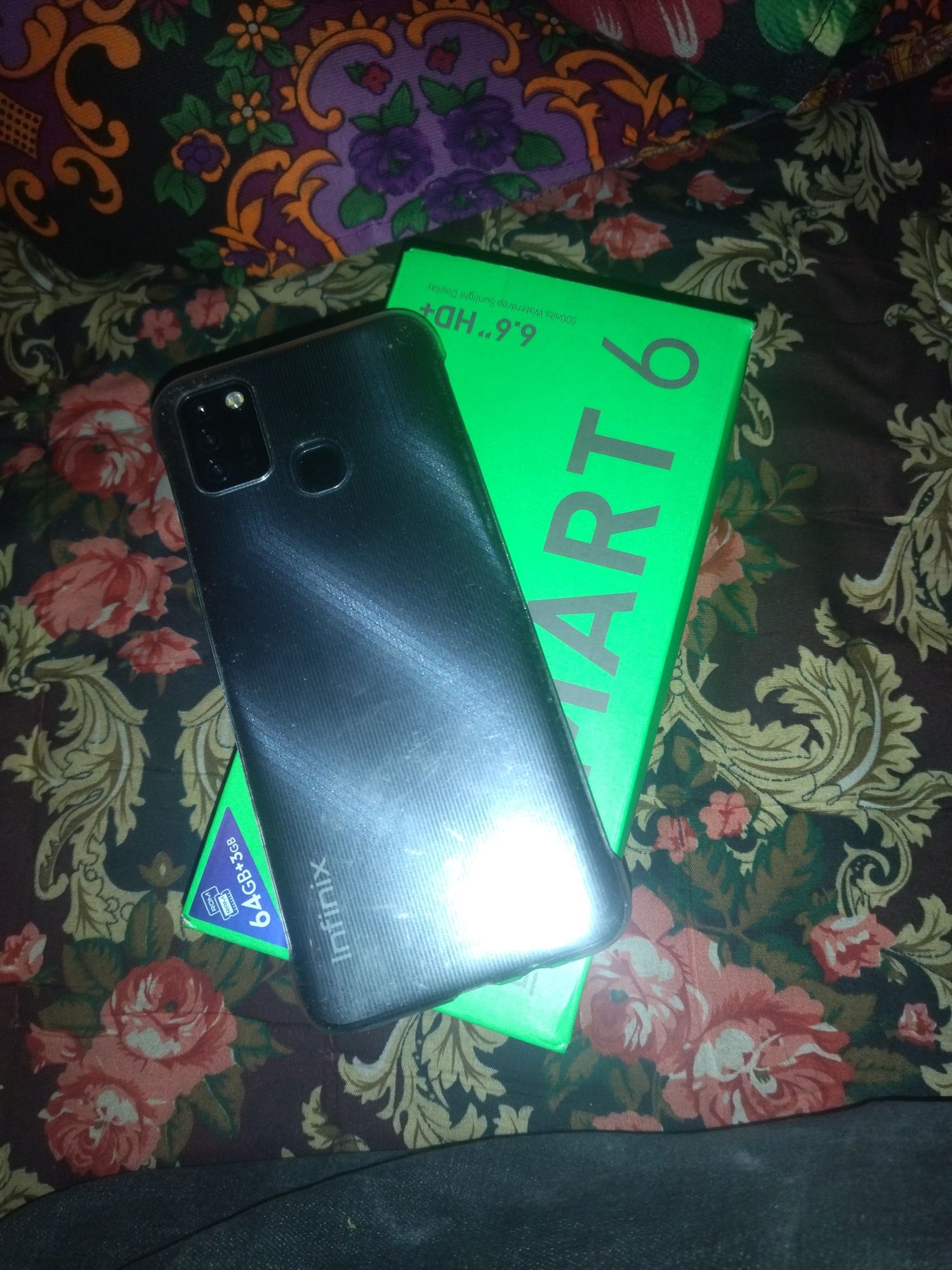 Infinix smart 6 HD +