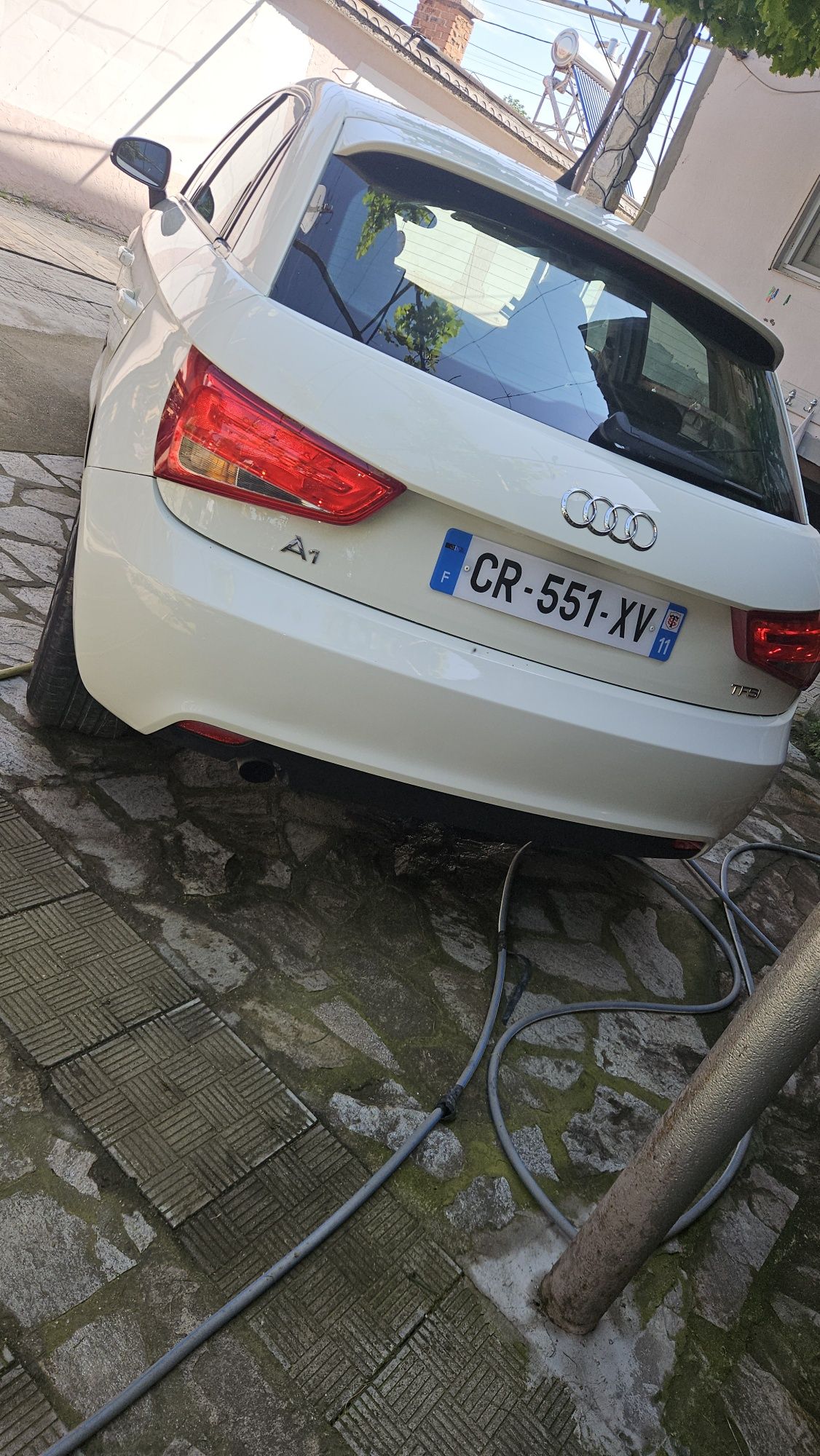 Audi A1 бензин 1,2 2012 година обслужено