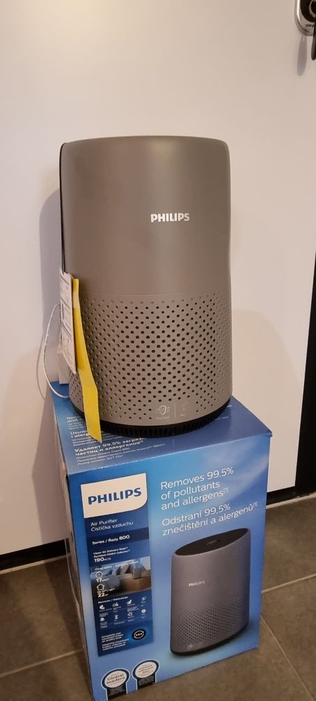 Purificator de aer compact Philips 800i Series, ca nou, cu etichetă