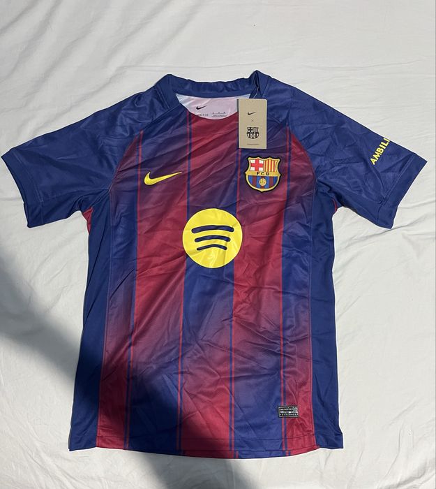 Tricou de fotbal cu Barcelona editia 25-26 home