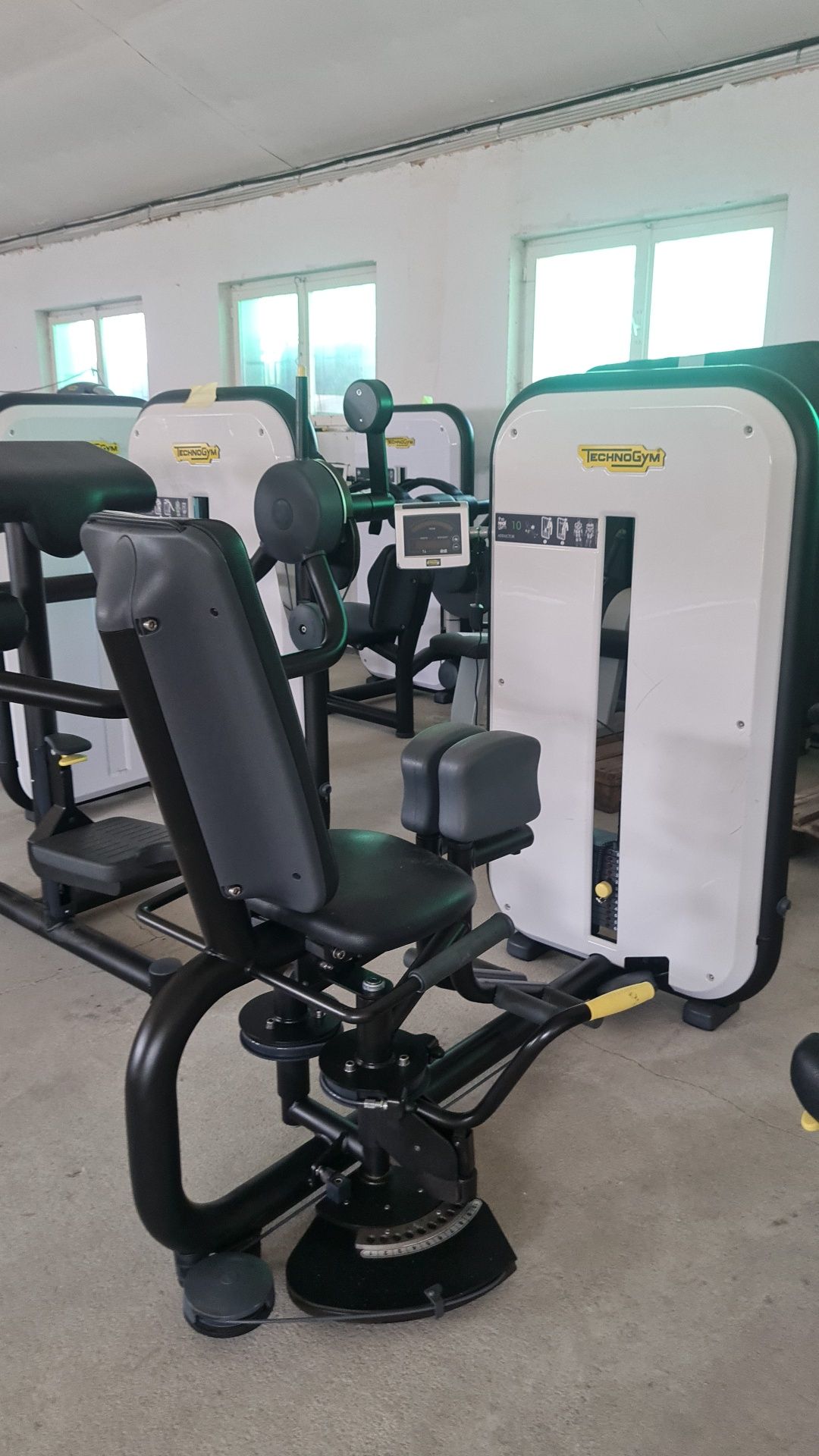 Pachet complet aparate Technogym