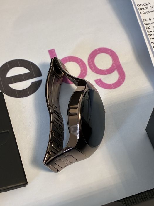 КАТО НОВ 42mm Huawei Watch 5 OZONE Гаранция 2027 Gold Titanium