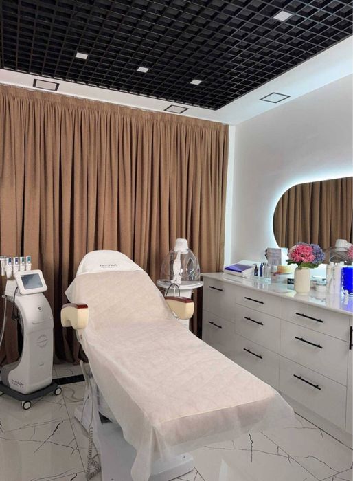 Чиланзар 2квартал | 60кв - нежилое помещение вдоль дороги Продажа