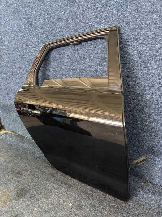 Audi A4 8W B9 Facelift Break Ușa spate stanga dreapta completa