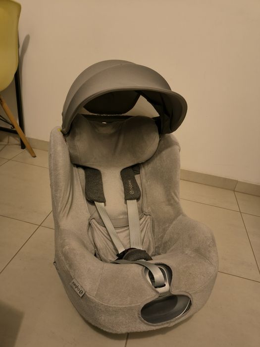 Vând Cybex Sirona T -Size plus