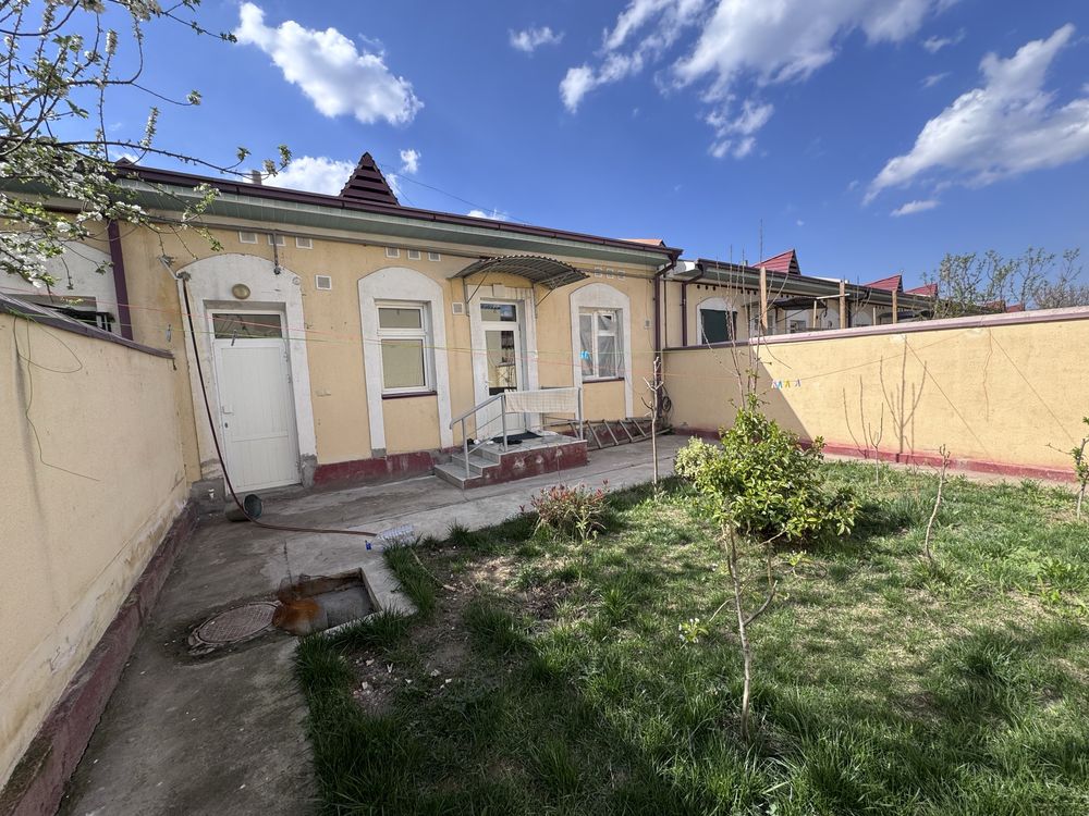 Samarqand shaharga hududida  arzon 2 sotixli uy, 2 xonali uy narxida