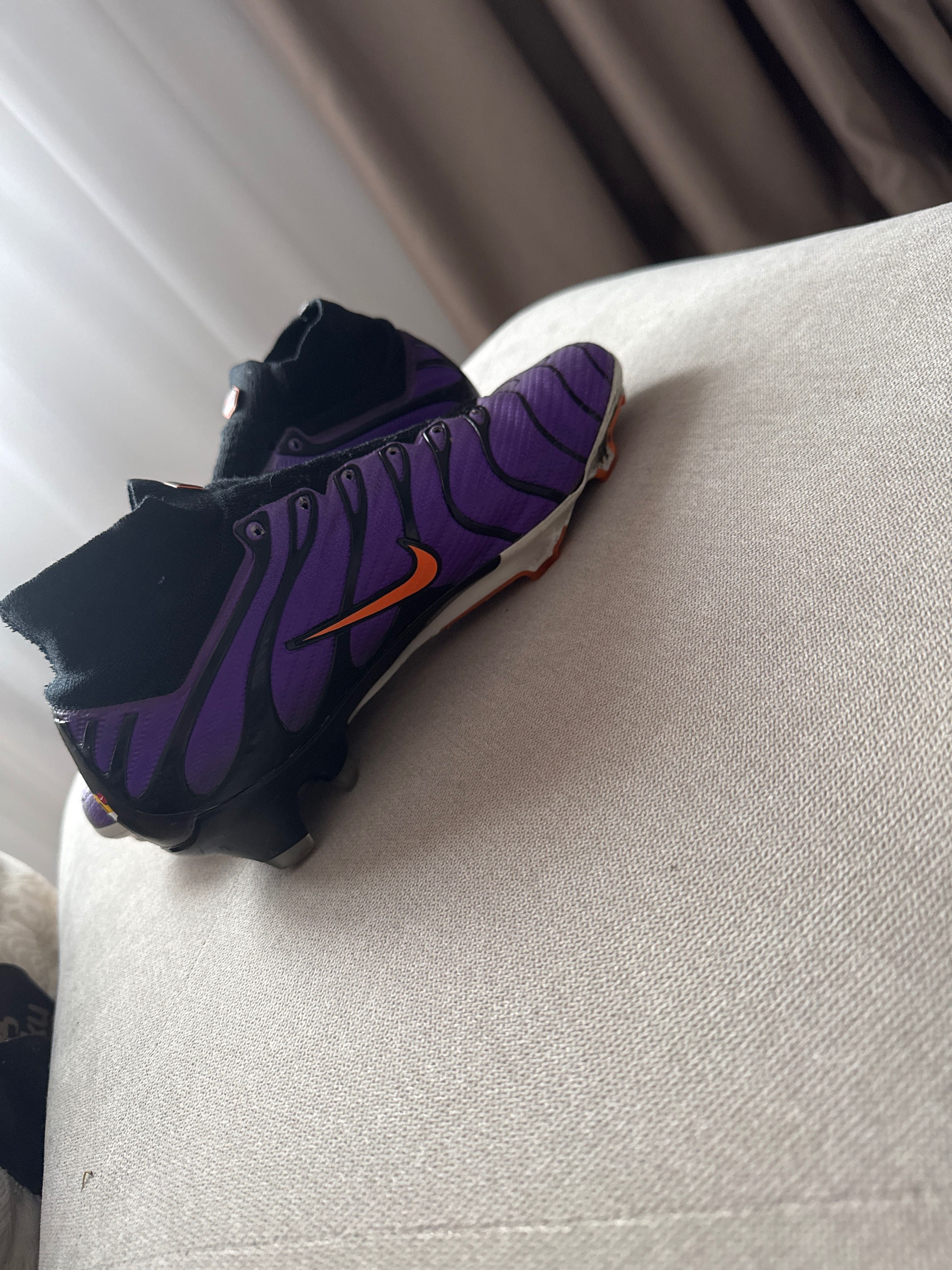 Ghete de fotbal  Nike