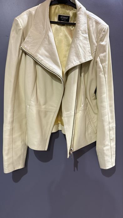 кожено яке естествена кожа бежаво и черно