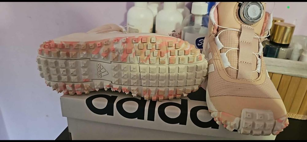 Маратонки nike air max и adidas fortatril