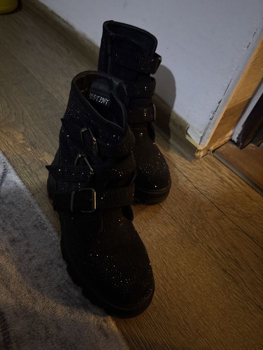 Vand ghete sclipicioase