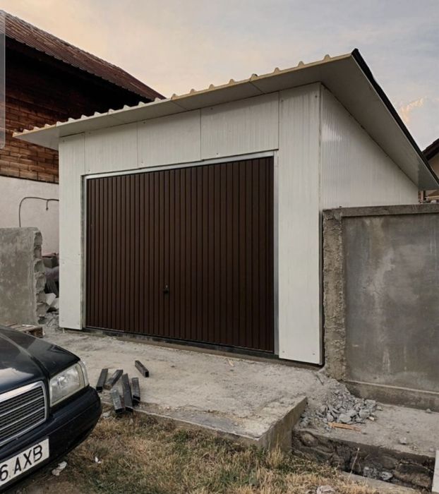 Facem  garaje auto  din structura metalica