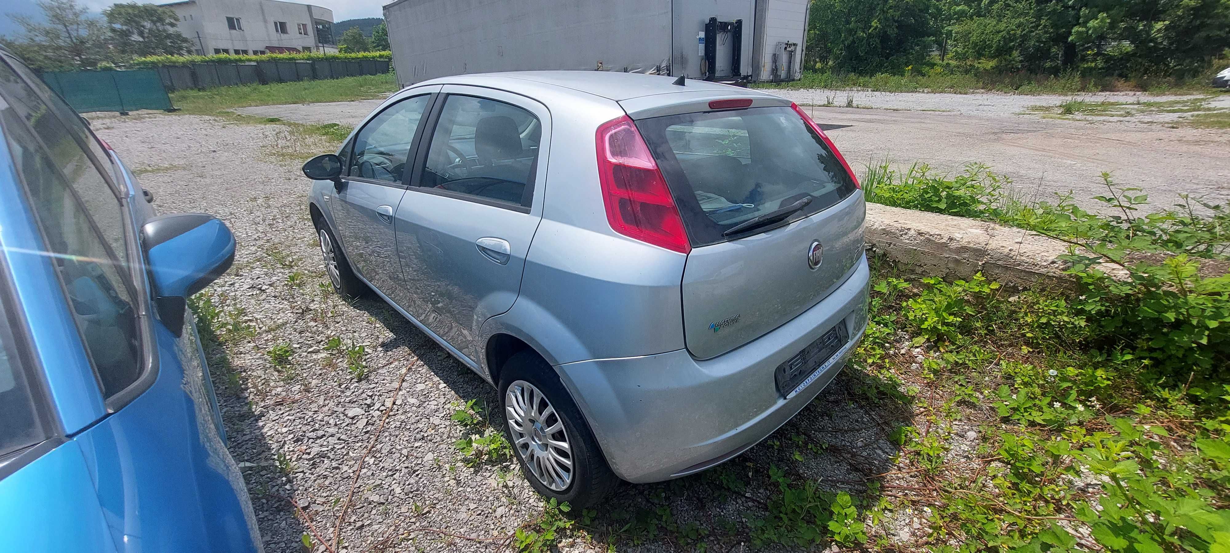 Fiat Grande Punto 1,4 i , Фиат Гранде Пунто на части! 
Юли 2009