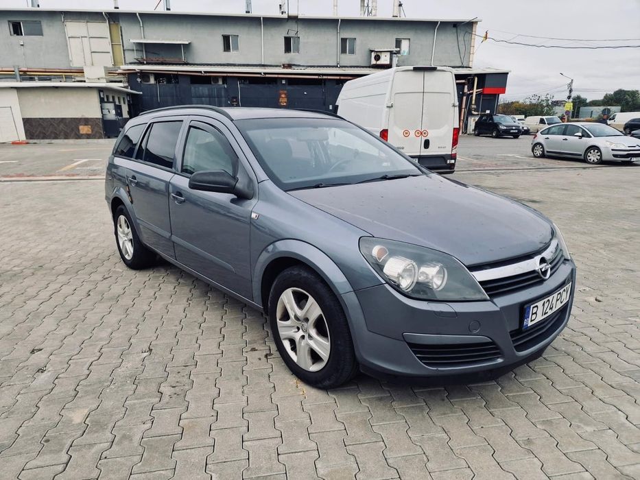 Vand Opel Astra H 1.6 benzina +GPL