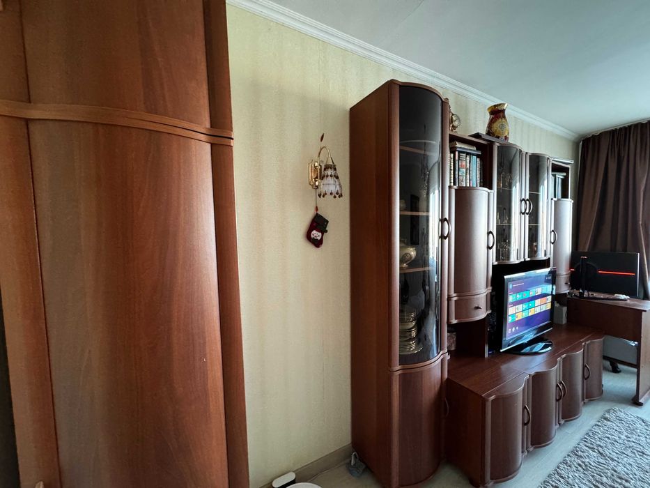 стенка в зал. В очень хорошем состоянии.