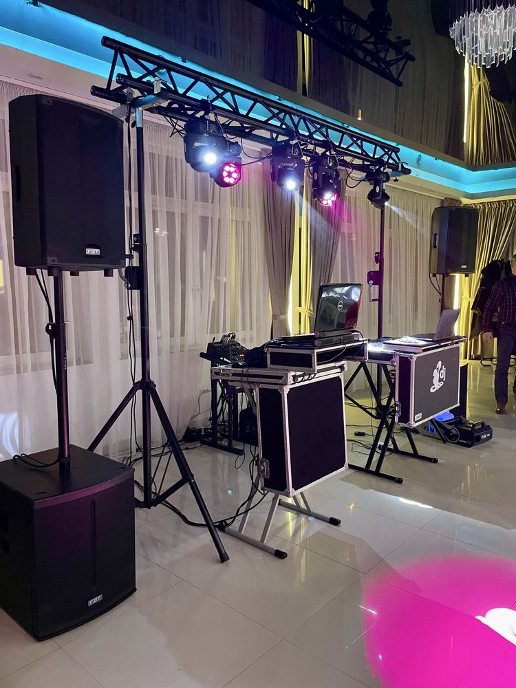 DJ Evenimente Nunta, Botez - Sonorizare Lumini Gheata Carbonica
