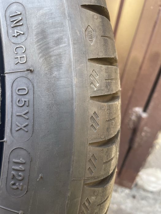 Vand 3 jante brescia golf 8 gti r 18