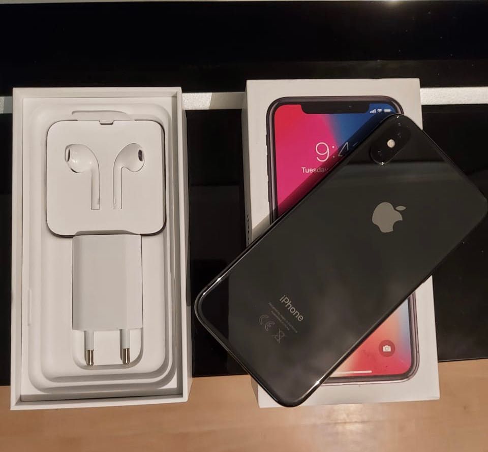 iPhone XS Space Gray, 64 GB