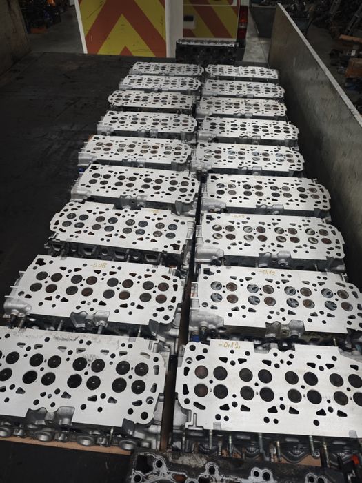 Chiuloasa nissan navara cabstar maxity 2.3 2.5 3.0 v6 v9x chiulasa