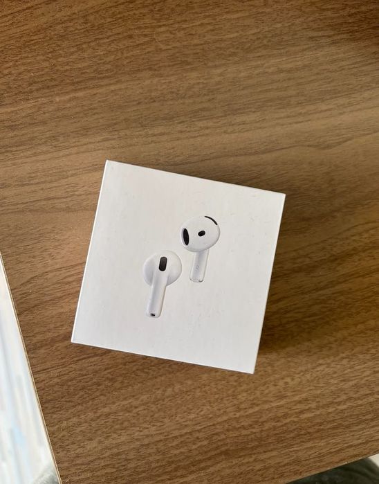 Слушалки Air Pods 4 ANC