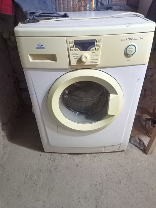 Продам стиральную машинку