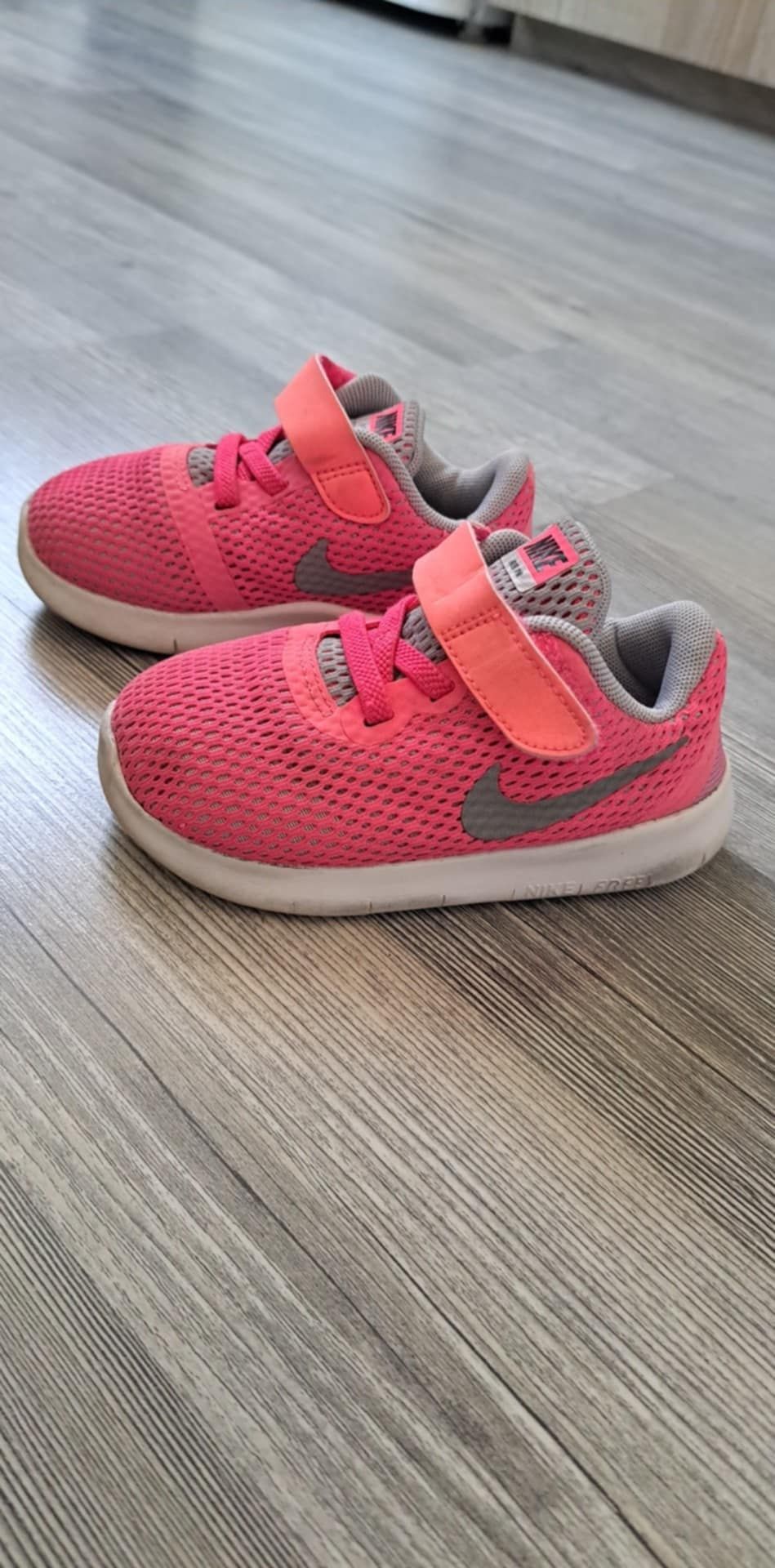 Оригинални маратонки nike за момиче