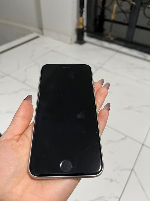 Iphone se 2022 3 поколение