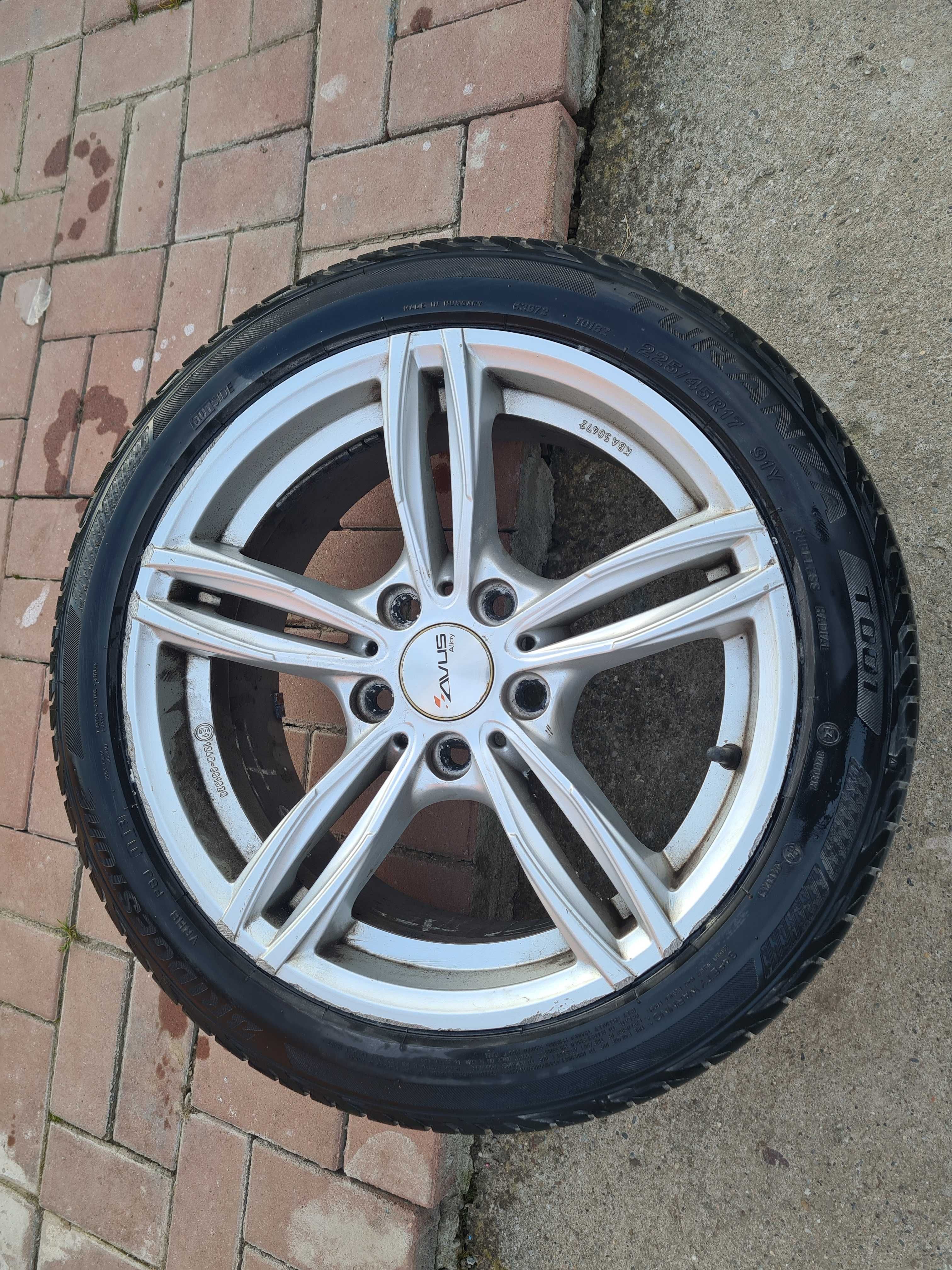 Set 4 Jante  bmw avus R 17 cu cauciucuri vara