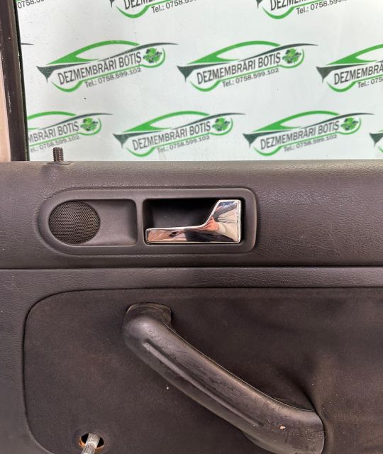 Maner deschidere din interior usa spate dreapta Volkswagen VW Golf a