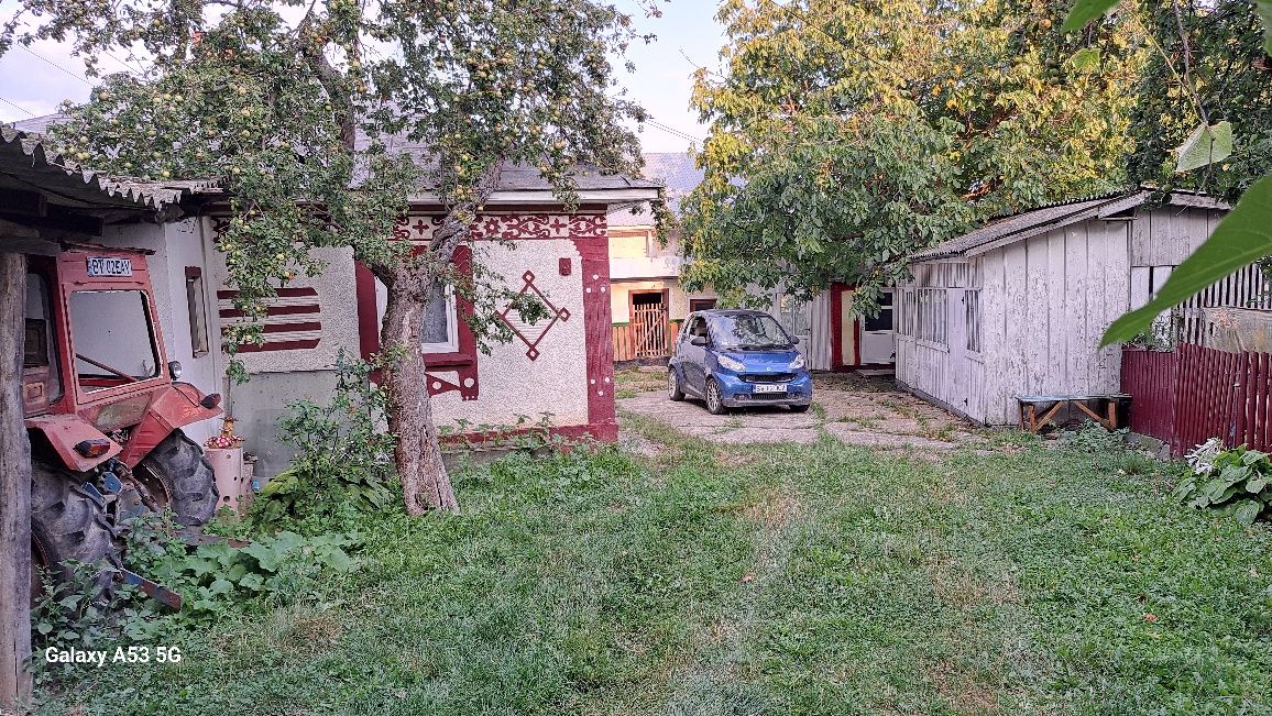 Vând casă în Străteni com Lozna