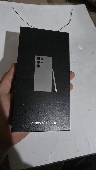 Samsung S 24 ultra 12/256