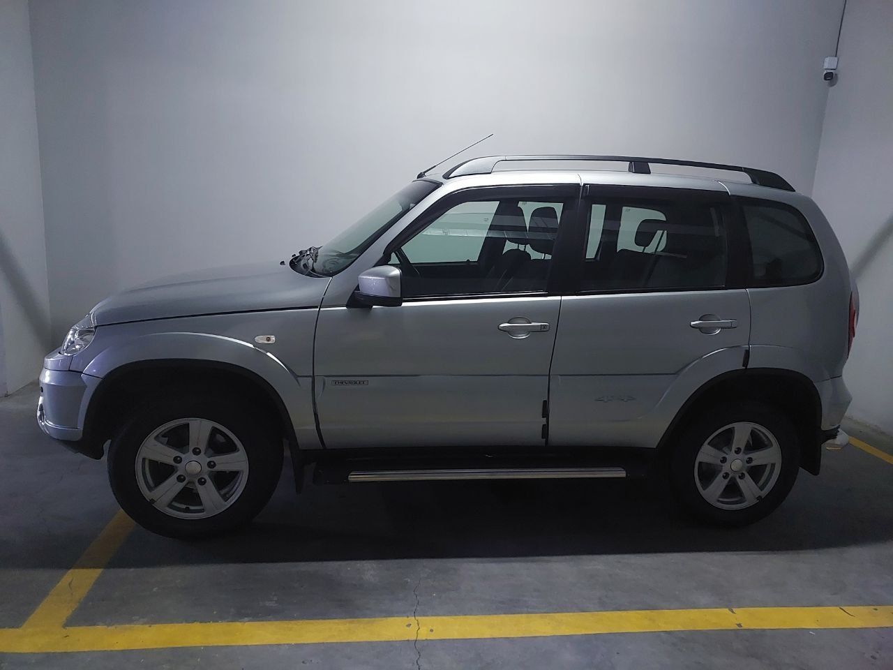 Chevrolet Niva 4x4 2015 года