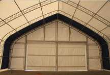 Corturi tip hangar