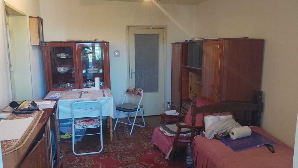 Apartament 3 camere,decomandat,2 balcoane,et. 4,Bdul Decebal