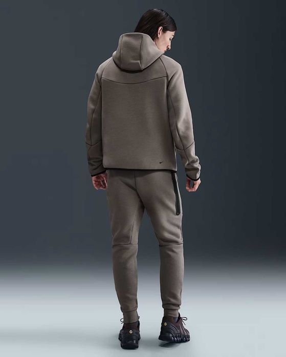 Nike Tech Fleece Мъжки Спортен екип
