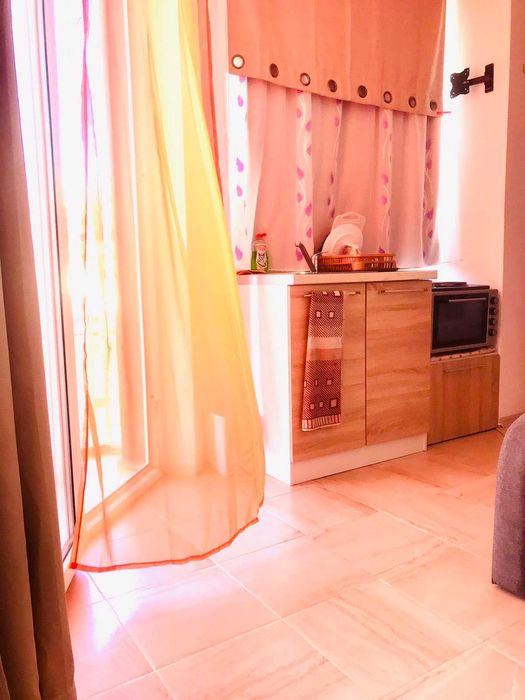 Дава се под наем Едностаен апартамент в Свети Влас - 30 кв.м за 250 € - Снимка #2