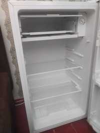 Срочно продам холодильник GRAND GMSD-93WAAI белый