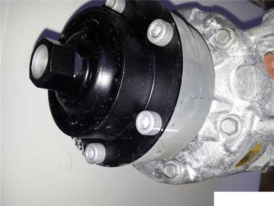 Compresor nou OEM aer conditionat Audi , VW, Porsche, etc.