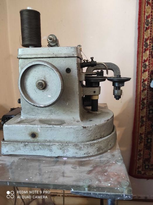 Машинка скорняжка советская