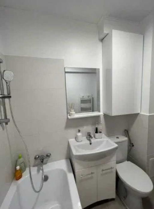 Дава се под наем Двустаен апартамент в Пловдив, Гагарин - 60 кв.м за 265.2 € - Снимка #3